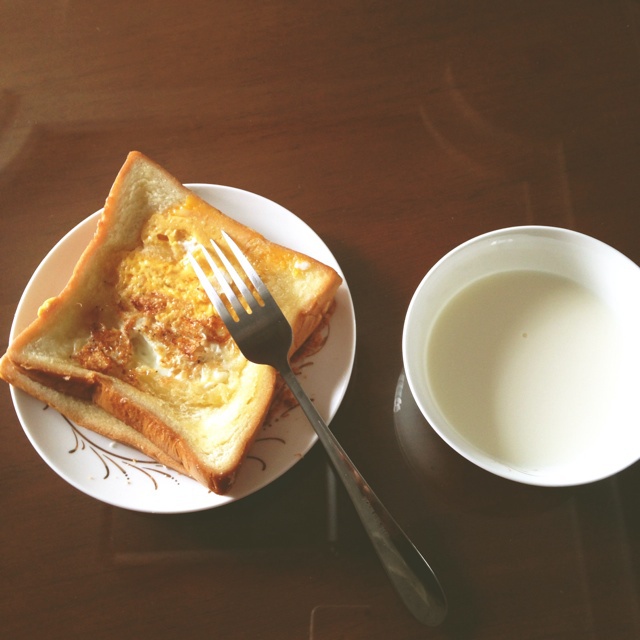 鸡蛋土司