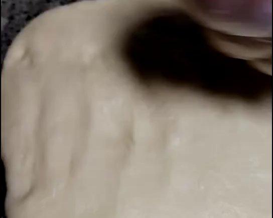 家庭版香酥油条的做法 步骤9