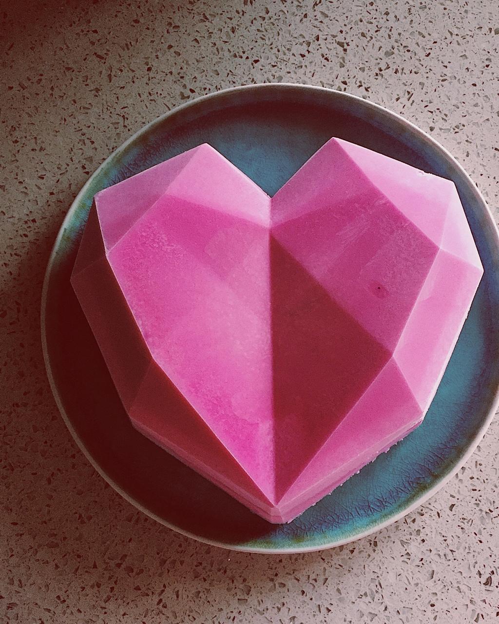 少女❤3D钻石心形覆盆子乳酪慕斯（7寸）