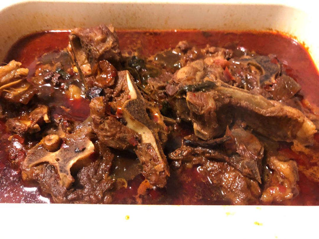 堂妈教你做红汤羊蝎子火锅