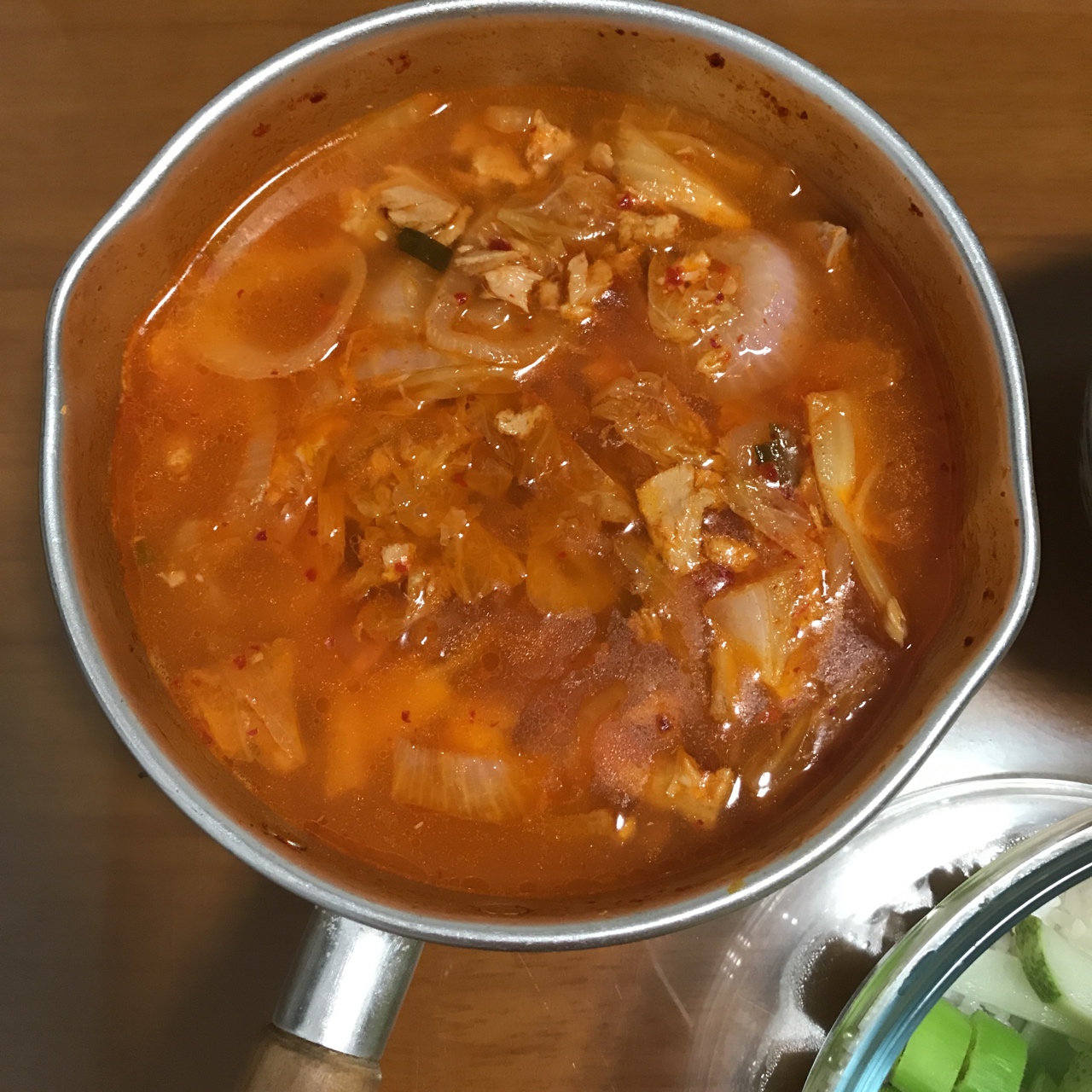 正宗韩式泡菜金枪鱼汤