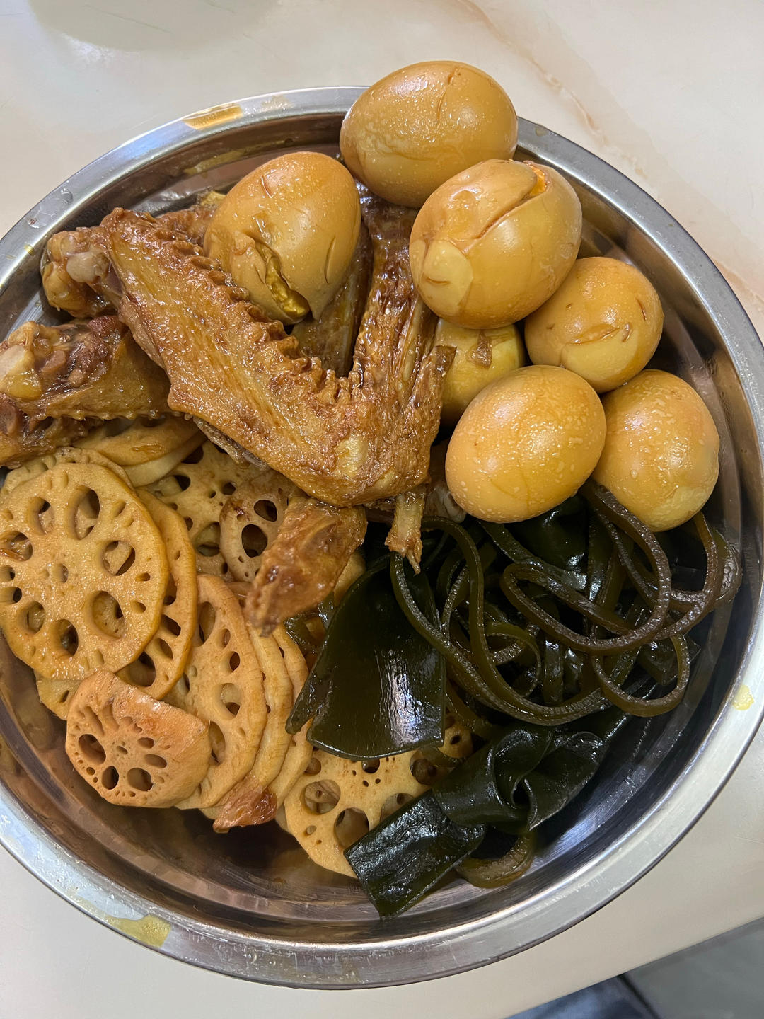 卤鸭翅卤鸭掌卤鸡爪，卤天卤地卤前任，这个配料真的绝了