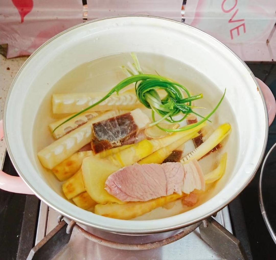 【腌笃鲜青团】