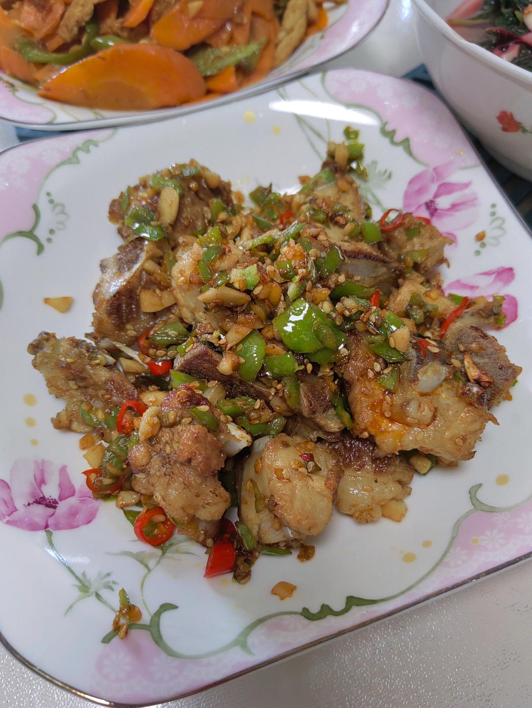 蒜香排骨