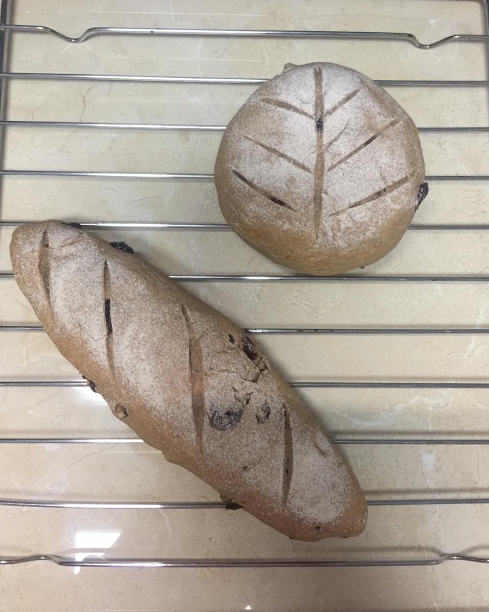 无油无糖全麦果干面包