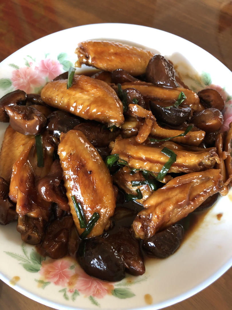 快手好吃 冬菇焖鸡翅