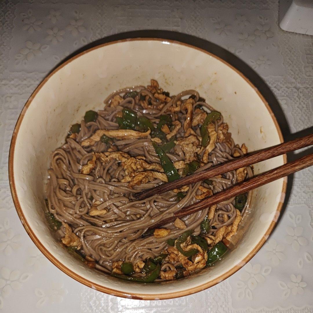 ‼️好吃到舔盘的青椒肉丝盖浇饭