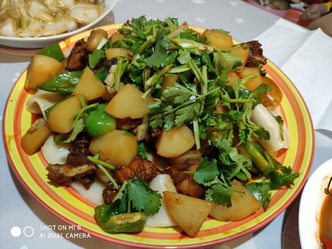 超下饭的新疆大盘鸡