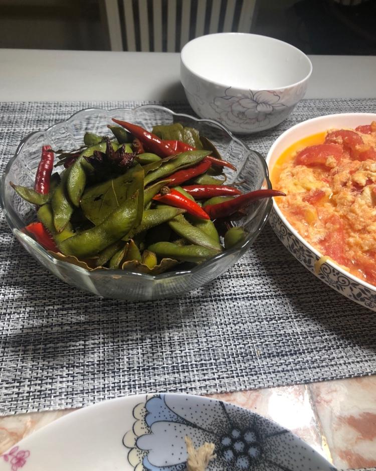 卤毛豆