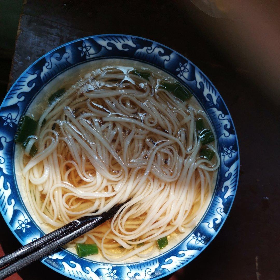 一碗让我念念不忘的阳春面🍜