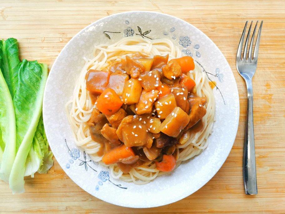 零失败日式咖喱鸡肉饭！！最正宗日本家庭做法！简单又好吃！