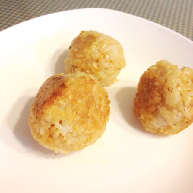 芝士蛋煎饭团