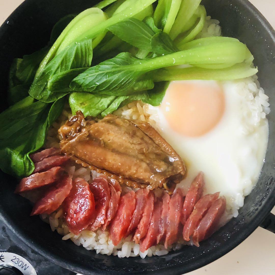 电饭煲营养腊肠饭