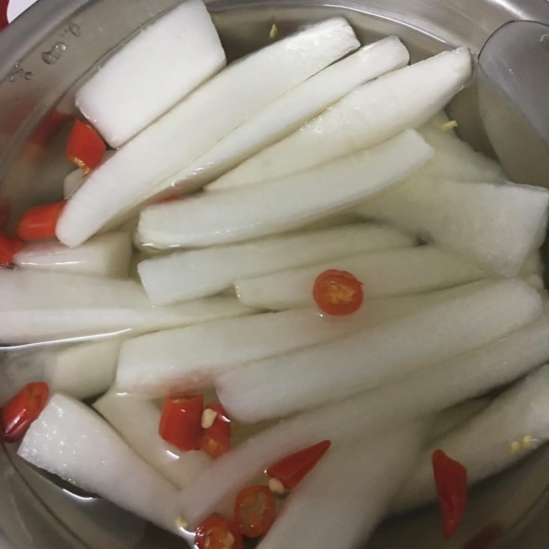 糖醋腌萝卜