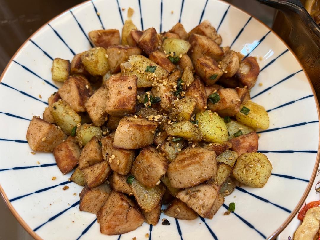 孜然土豆火腿肠 香辣过瘾还便宜！