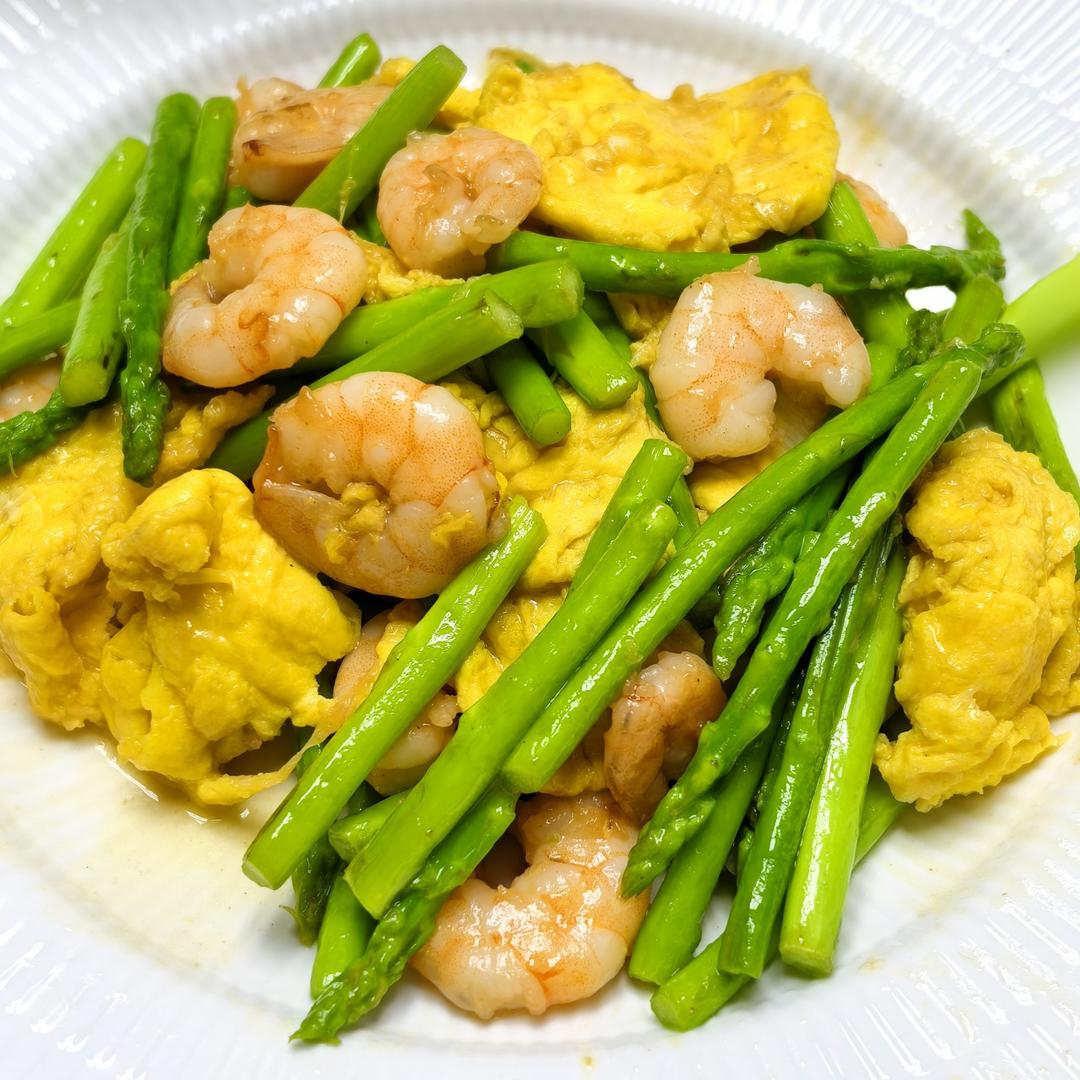 芦笋鸡蛋炒虾仁