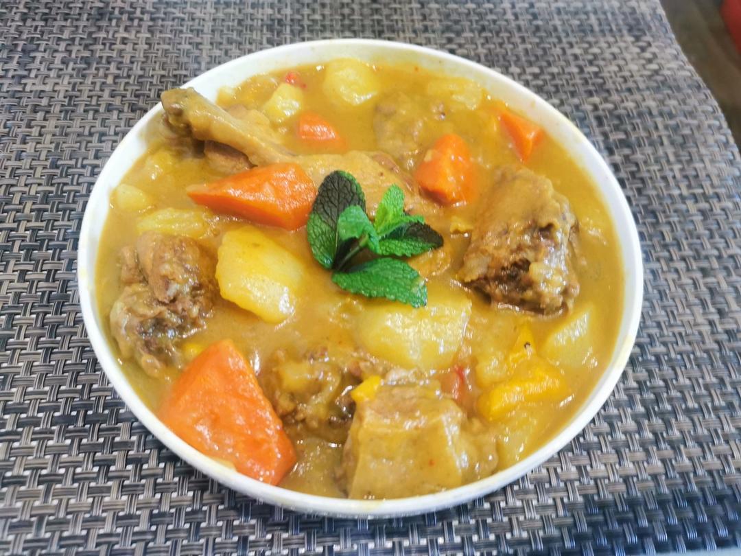 咖喱鸭腿