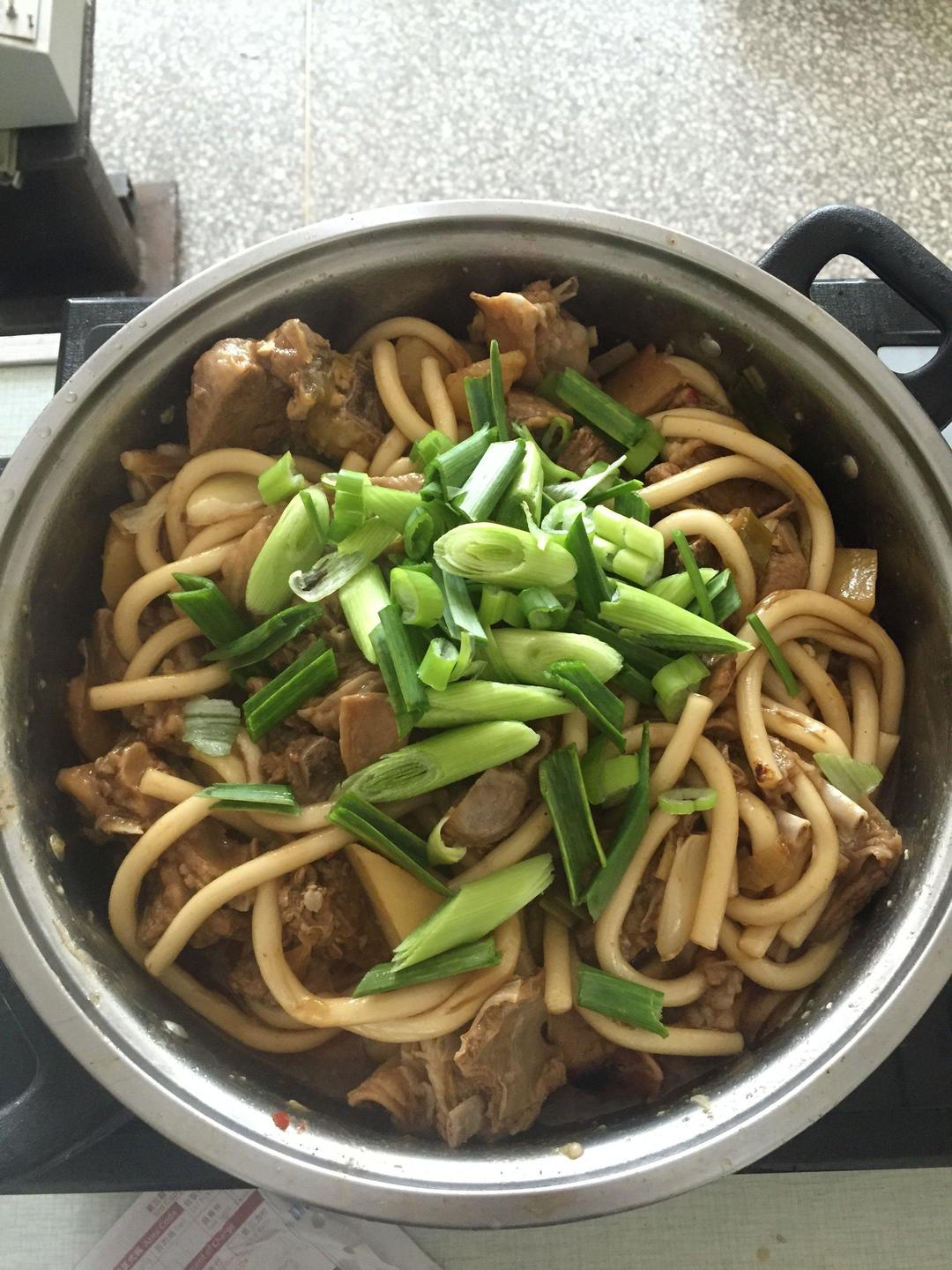 黄焖羊肉的做法