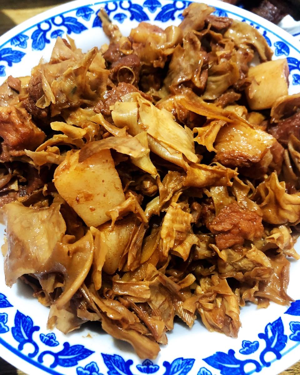 笋衣烧肉