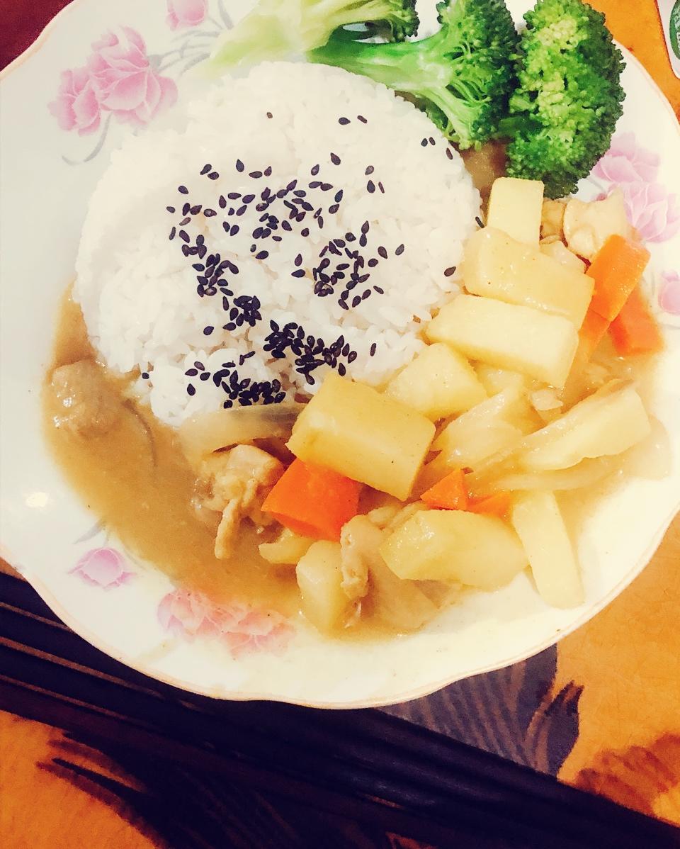 零失败日式咖喱鸡肉饭！！最正宗日本家庭做法！简单又好吃！