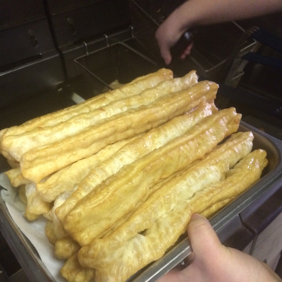 健康无添加不太蓬松的油条