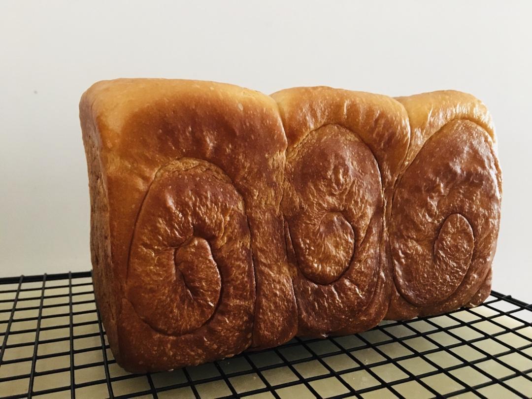 好吃到犯规的网红「生吐司」