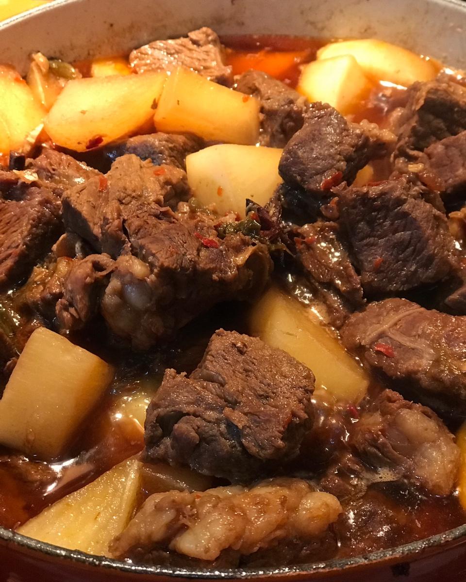 香辣牛腩煲