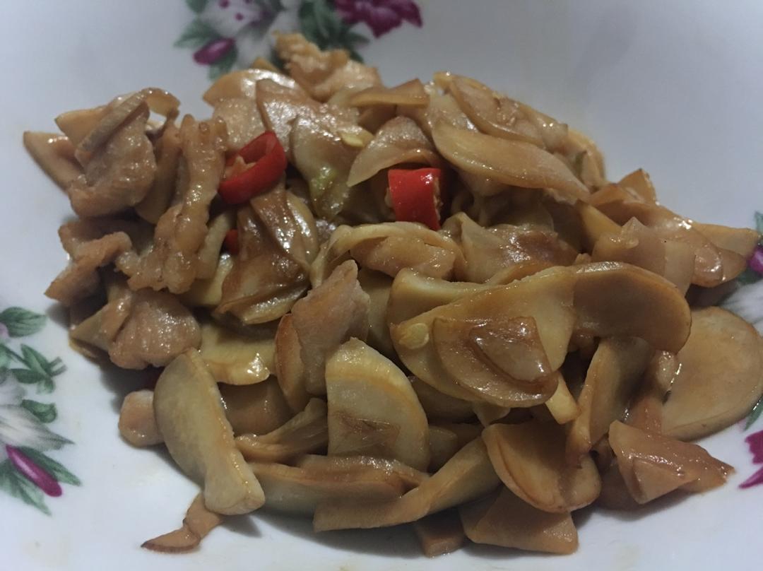 杏鲍菇炒肉片