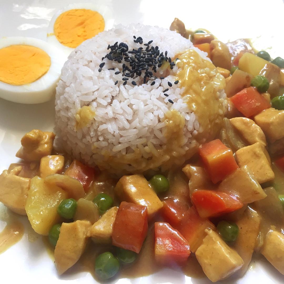 零失败日式咖喱鸡肉饭！！最正宗日本家庭做法！简单又好吃！