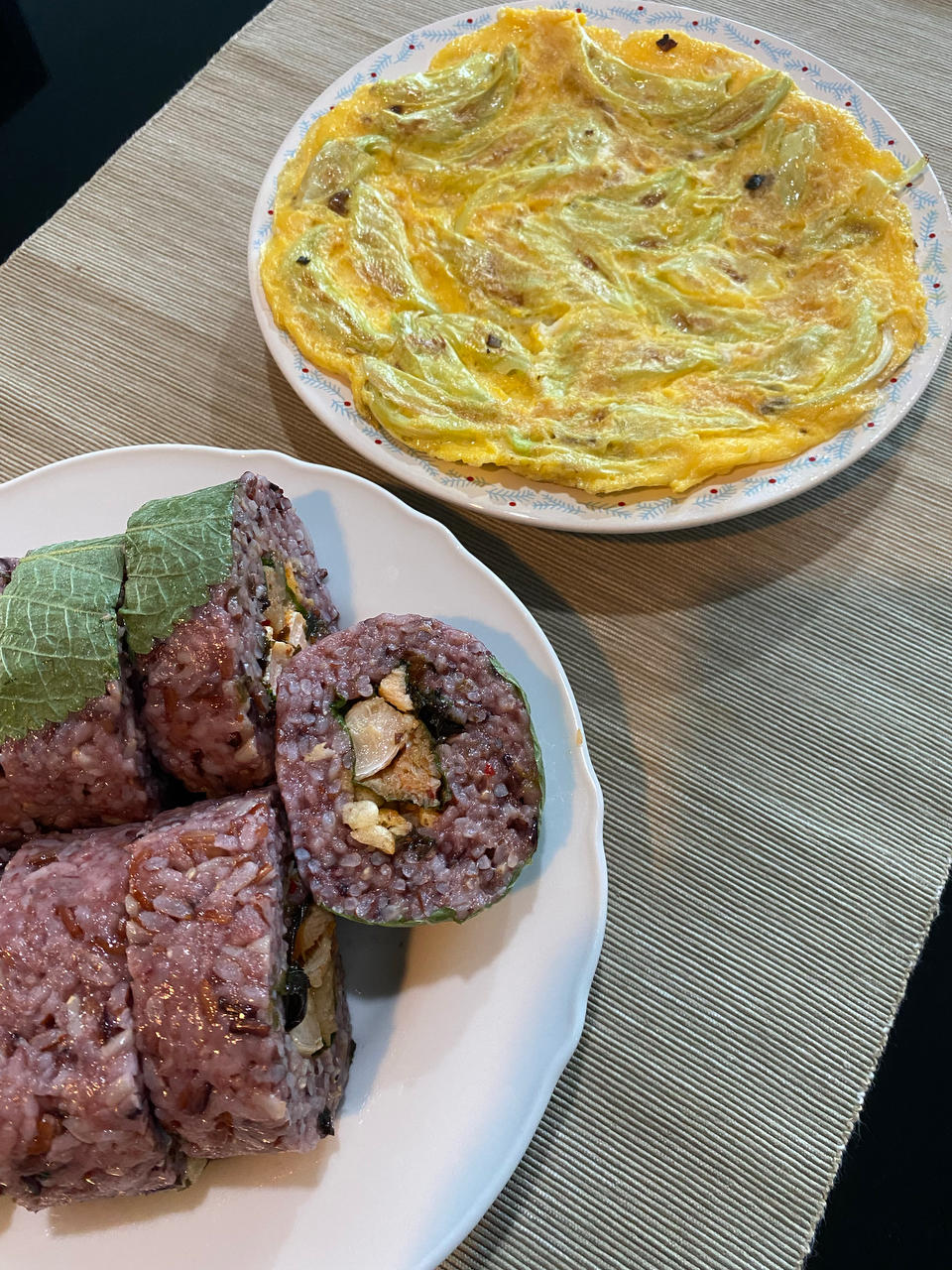 指缝太宽，时光太瘦
