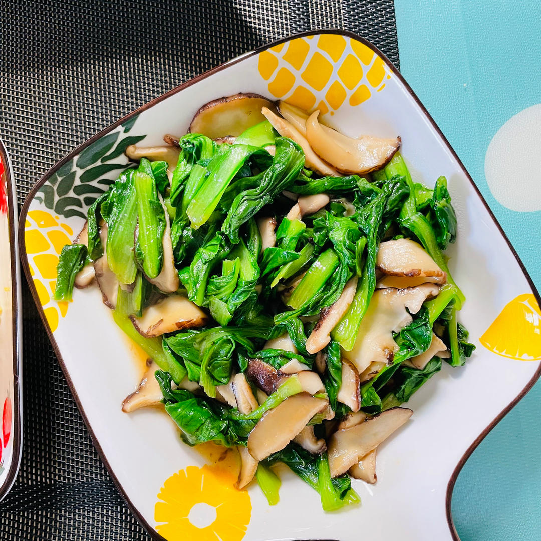 香菇油菜（简单快手）