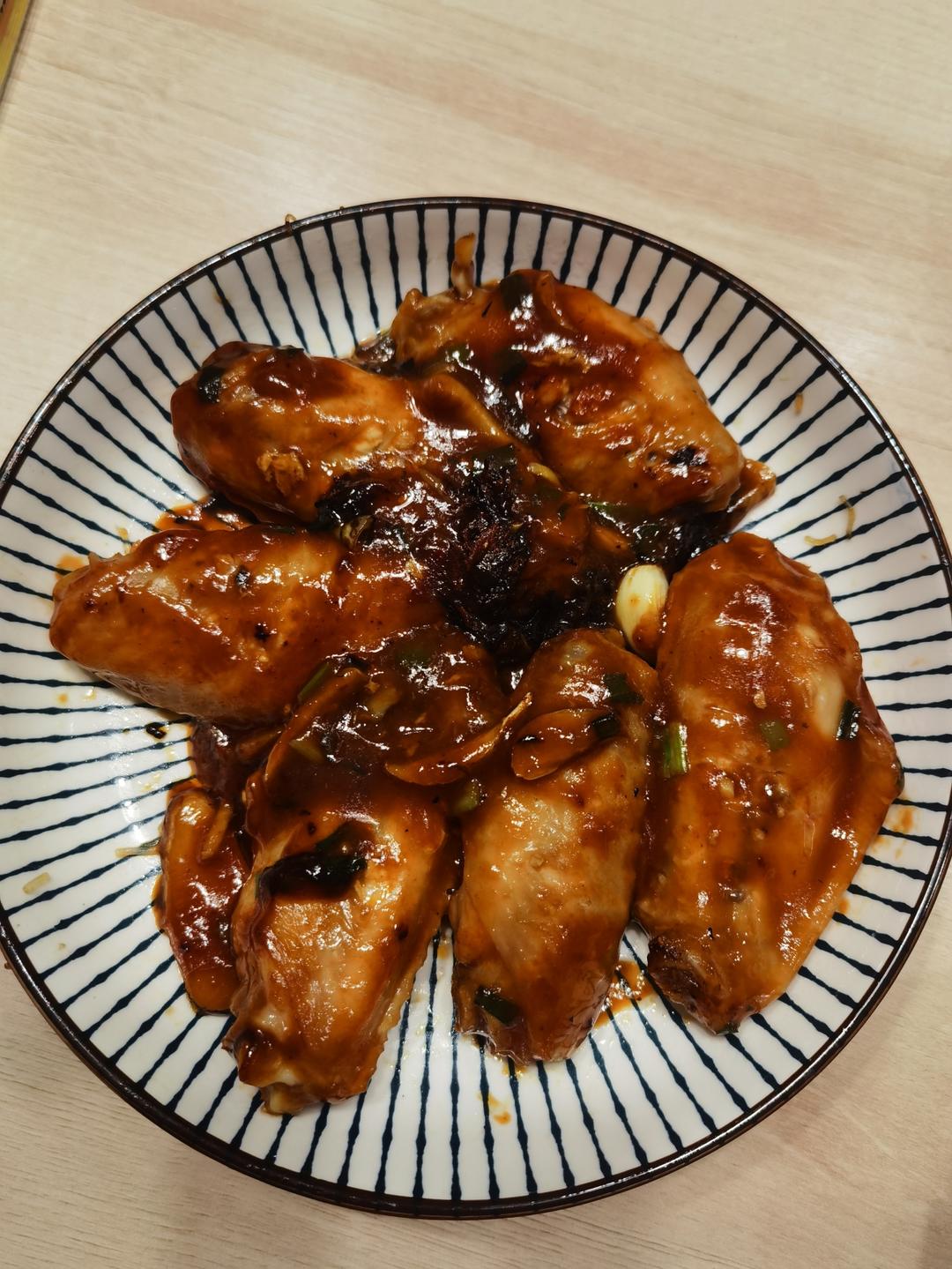 妈妈家的味道，吃了停不下来的红烧鸡翅