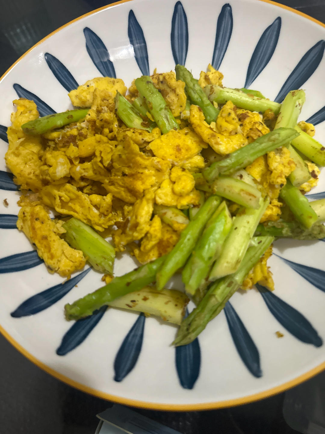 健康低卡家常菜—芦笋炒蛋