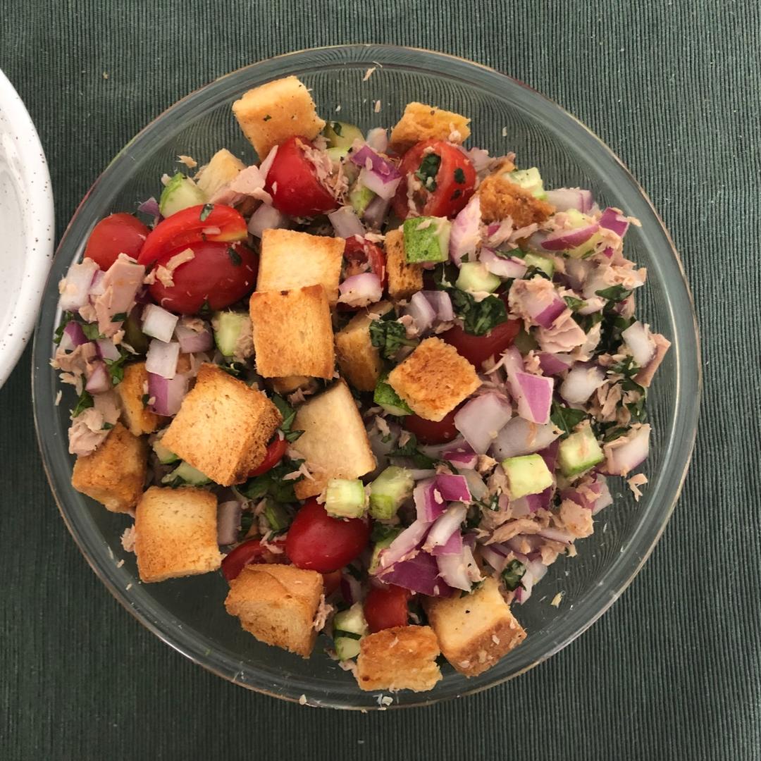 【健康三餐】藜麦Panzanella