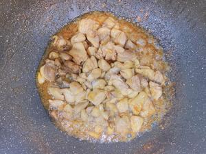 Chef Baek不正经的食谱之带股红烧味儿的照烧鸡的做法 步骤5