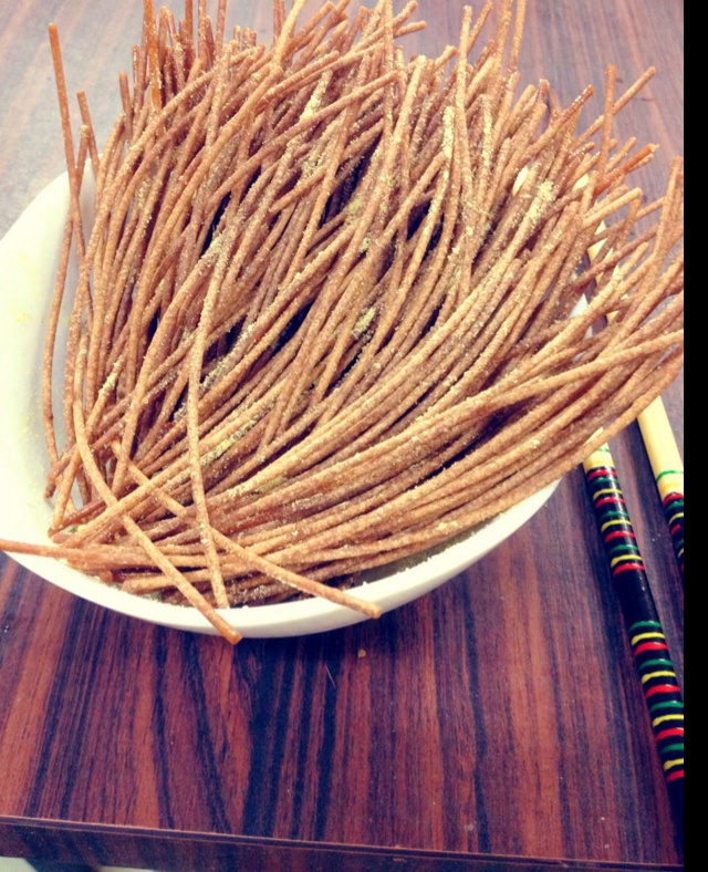 快手小零食炸意面