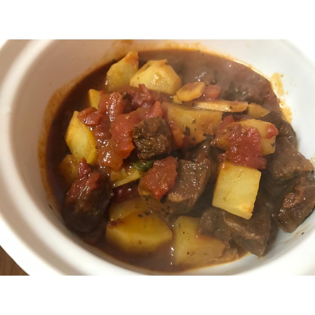 土豆炖牛肉