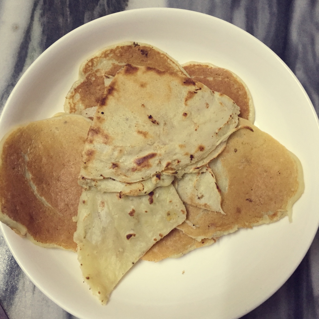 【减脂早餐】无油香蕉松饼（超简单）