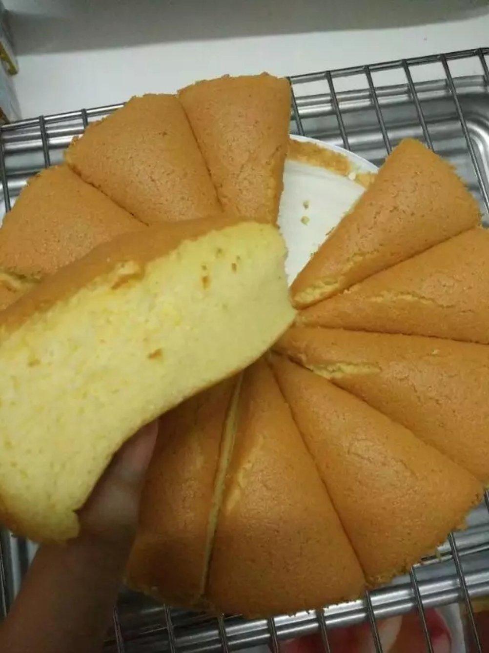 烤箱做蛋糕（戚风蛋糕的做法）
