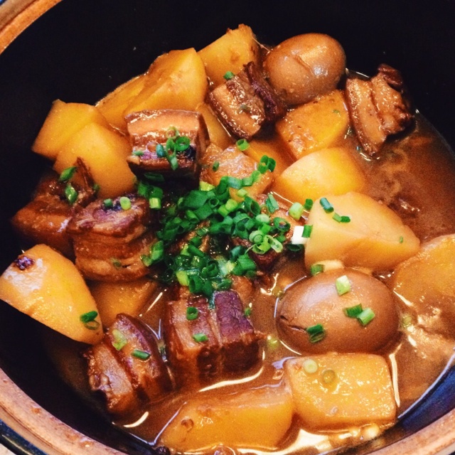 土豆红烧肉