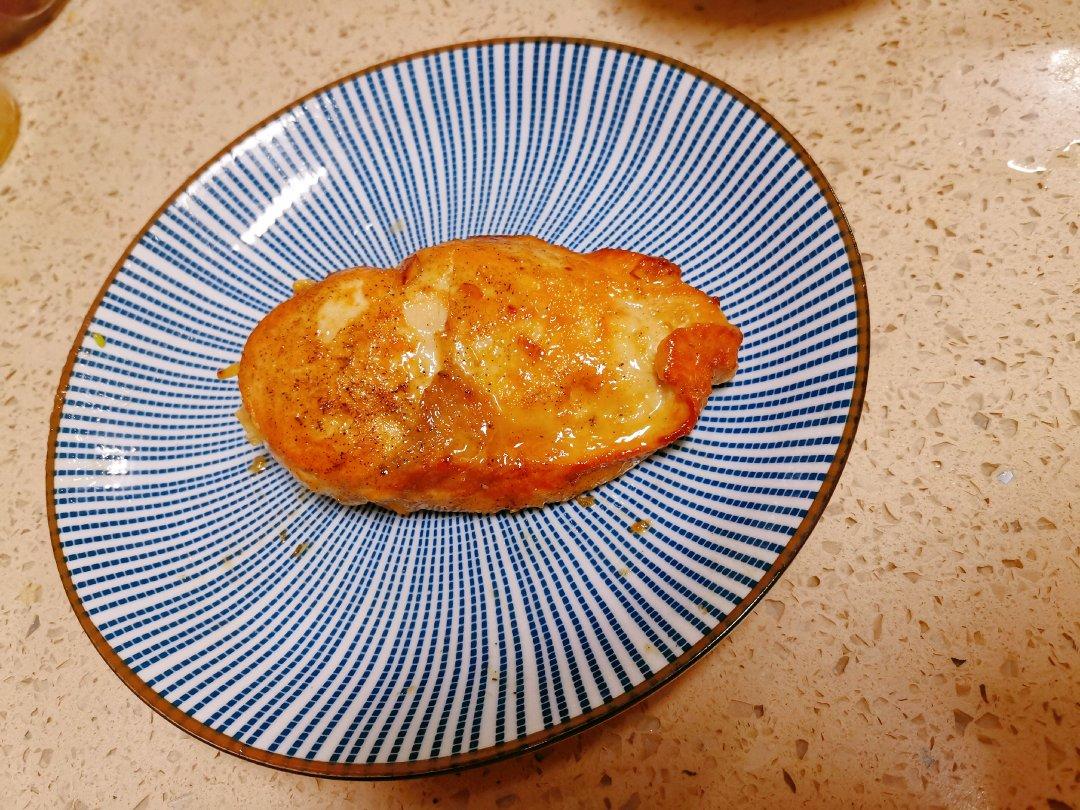 【嫩煎鸡胸肉】