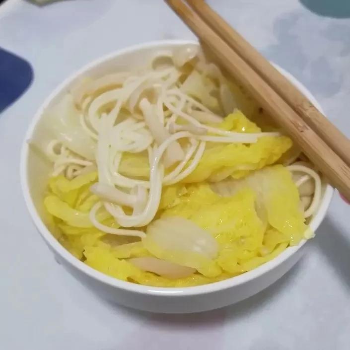 娃娃菜早餐面