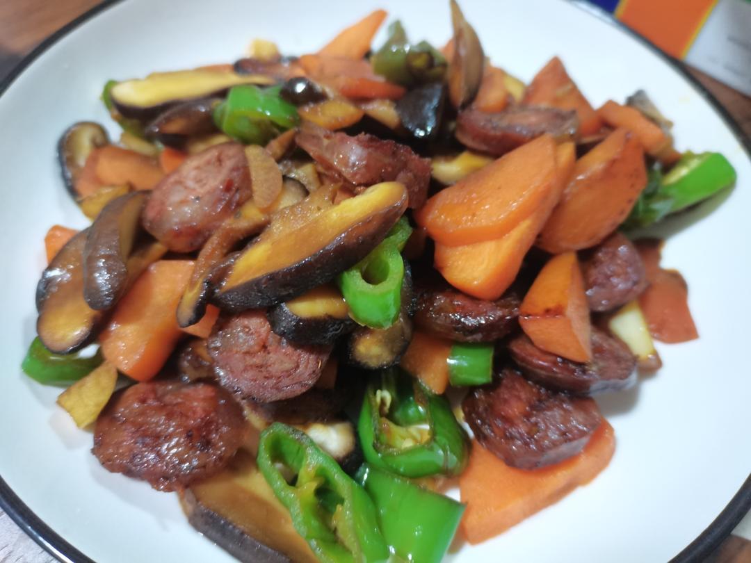 香菇炒腊肠的做法