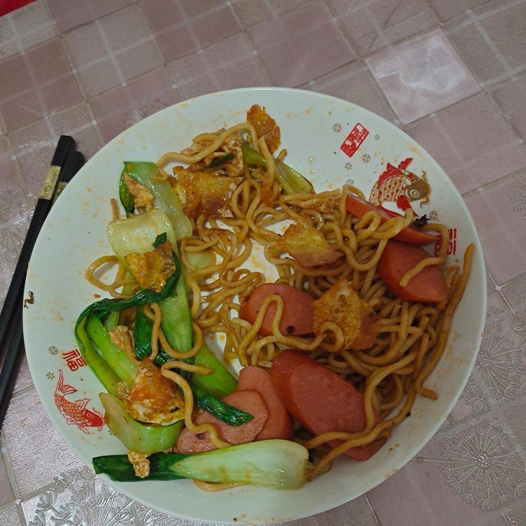 🍜最简单最好吃的家常炒面