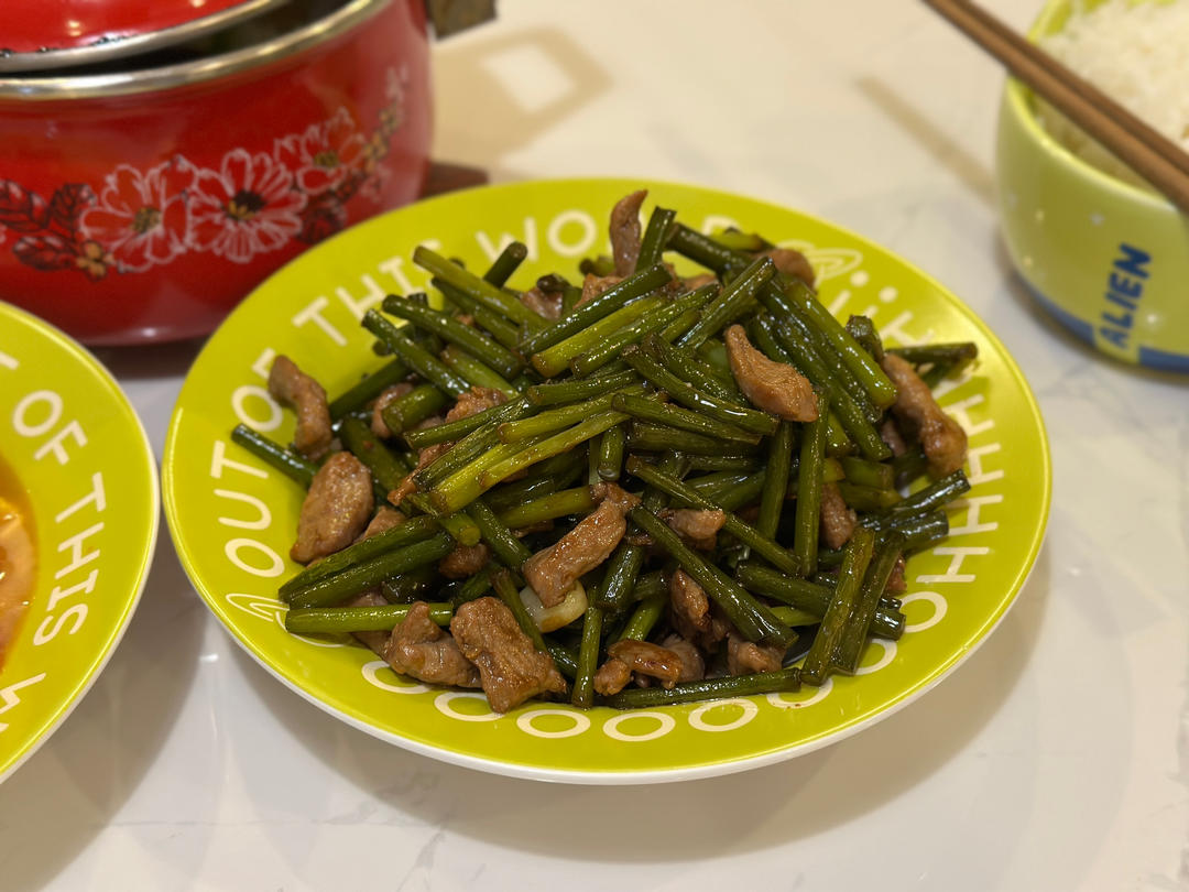 蒜苔炒肉
