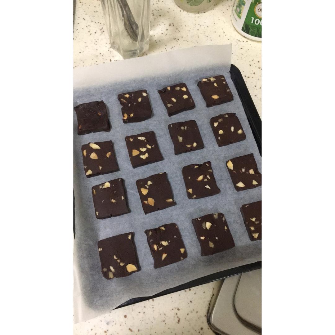 巧克力坚果饼干