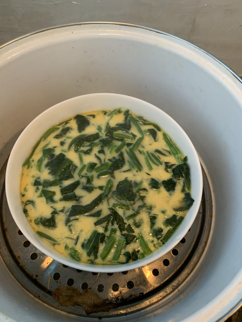 菠菜蒸蛋