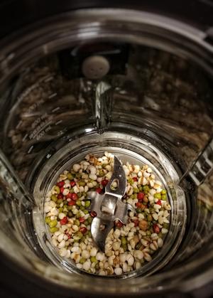 薏米红绿双豆豆浆（清热解毒，健脾祛湿）的做法 步骤2
