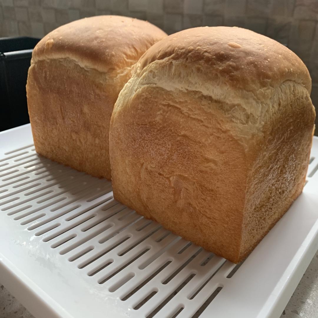 百分百牛奶吐司