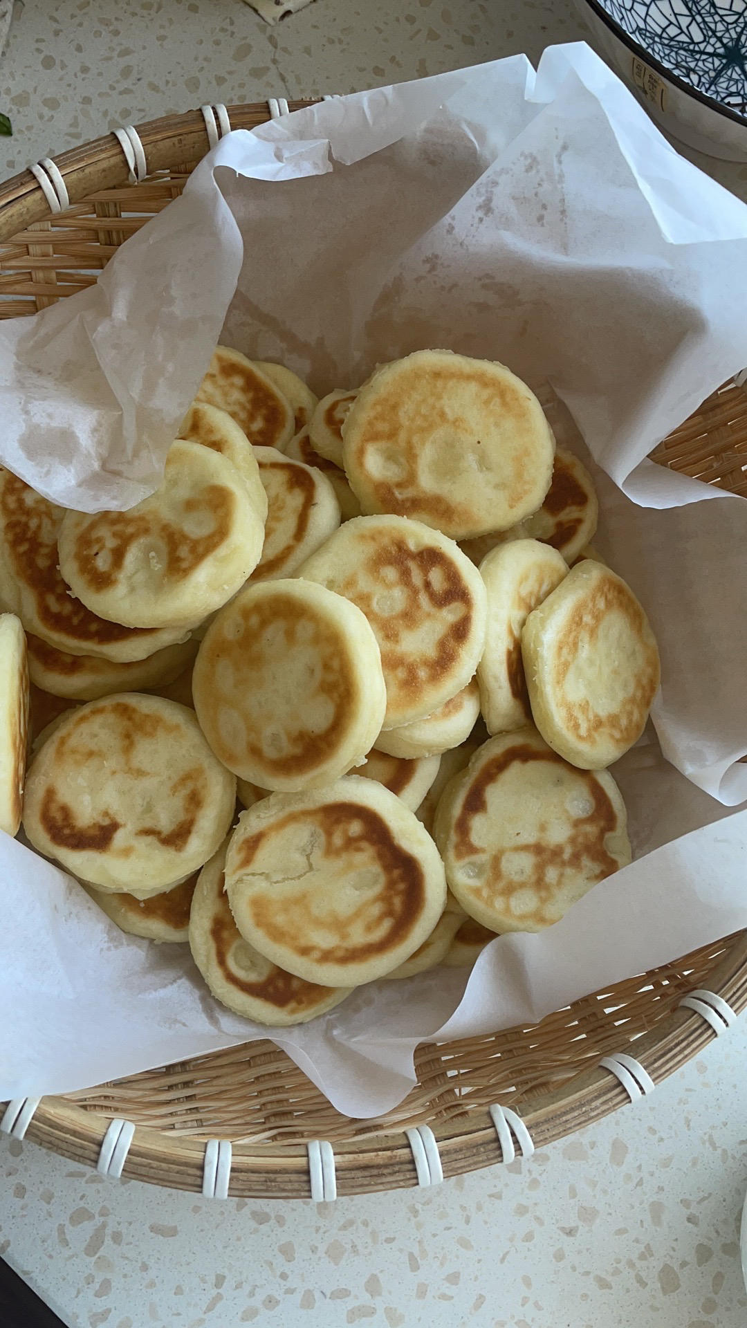 松软养胃的山药饼      （高营养低热量）